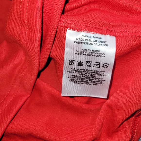 Nike The Tee Shirt Size Small Boys Kids Youth S Red Dri-Fit Logo Short Sleeve - Picture 4 of 9